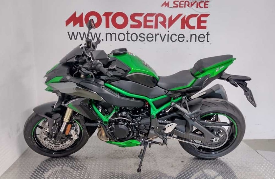 Dueruote annunci: le hypernaked usate da urlo