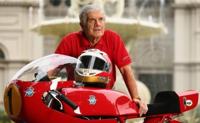 Giacomo Agostini festeggia 80 anni al Misano CIV Classic Weekend