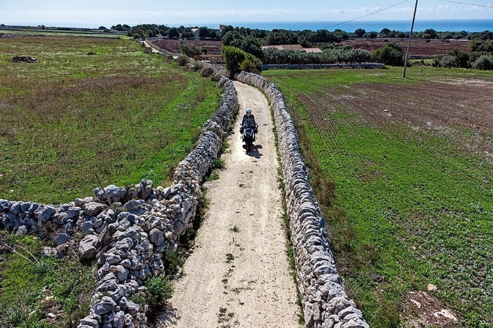 Moto per lunghi viaggi: scopri le migliori moto da viaggio 