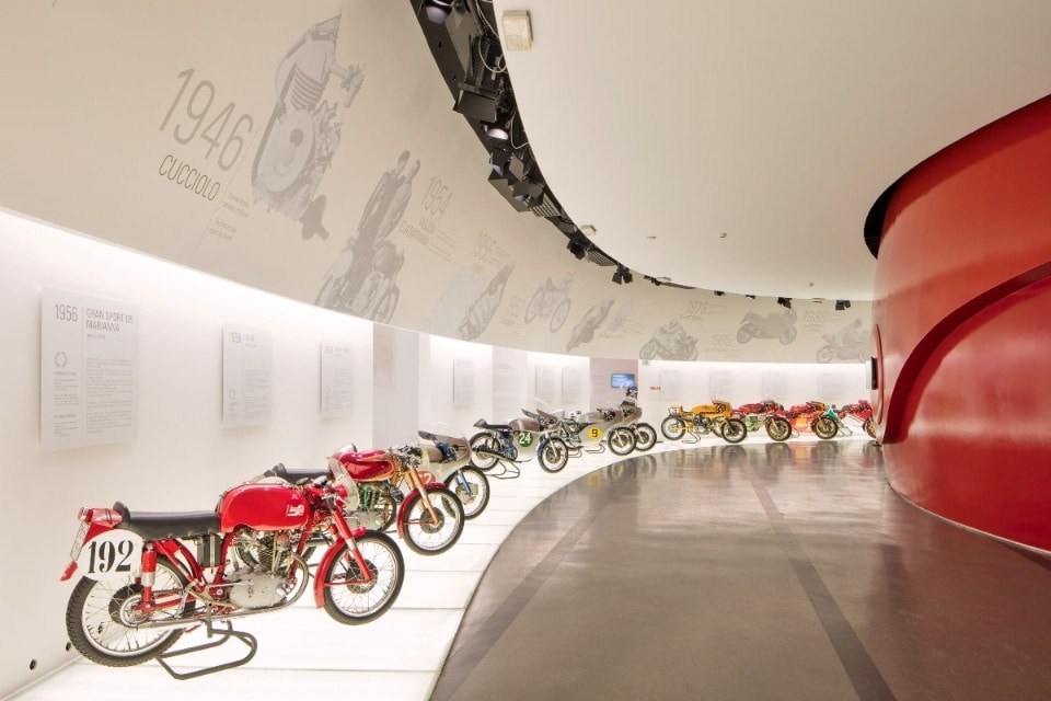 “Ride to FIM Awards - the Future of Motorcycling”: fa tappa al Museo Ducati
