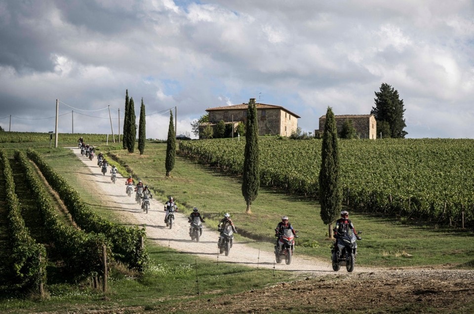 Ducati Riding Experience: tutte le novità 2023 
