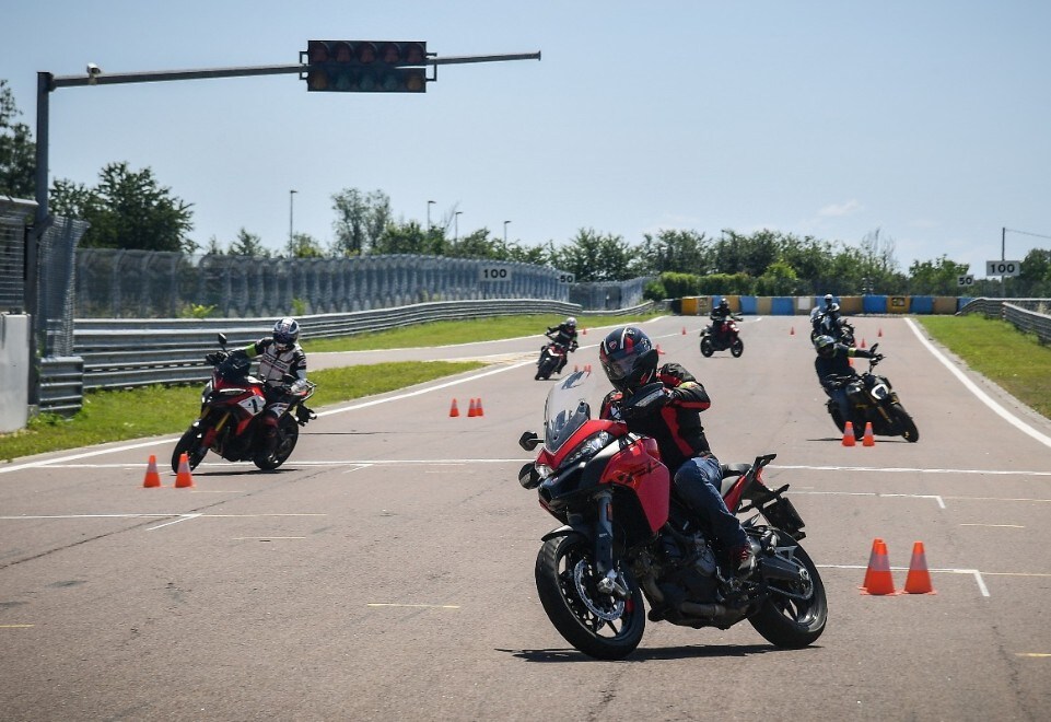 Ducati Riding Experience: tutte le novità 2023 