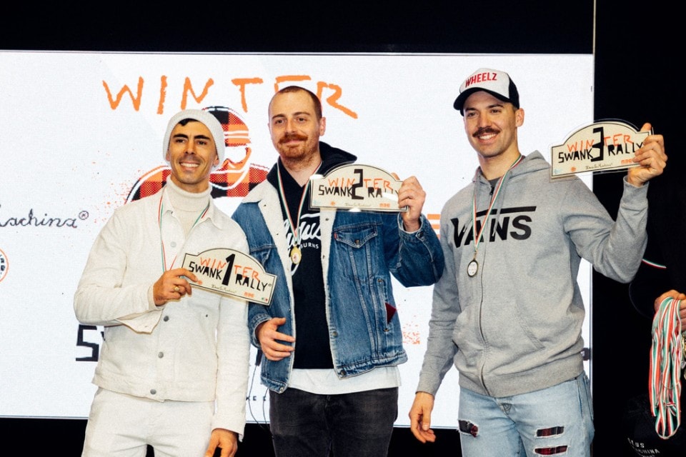 Deus Swank Rally Winter. L’enduro sciccoso tra i padiglioni di Motor Bike Expo