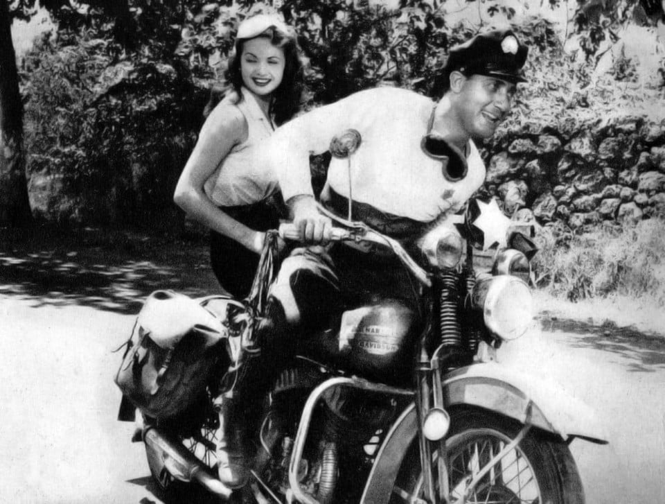 Le 10 moto più iconiche del cinema italiano