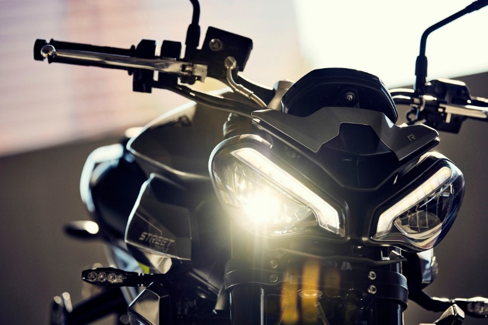 Open Weekend per le nuove Triumph Street Triple R ed RS