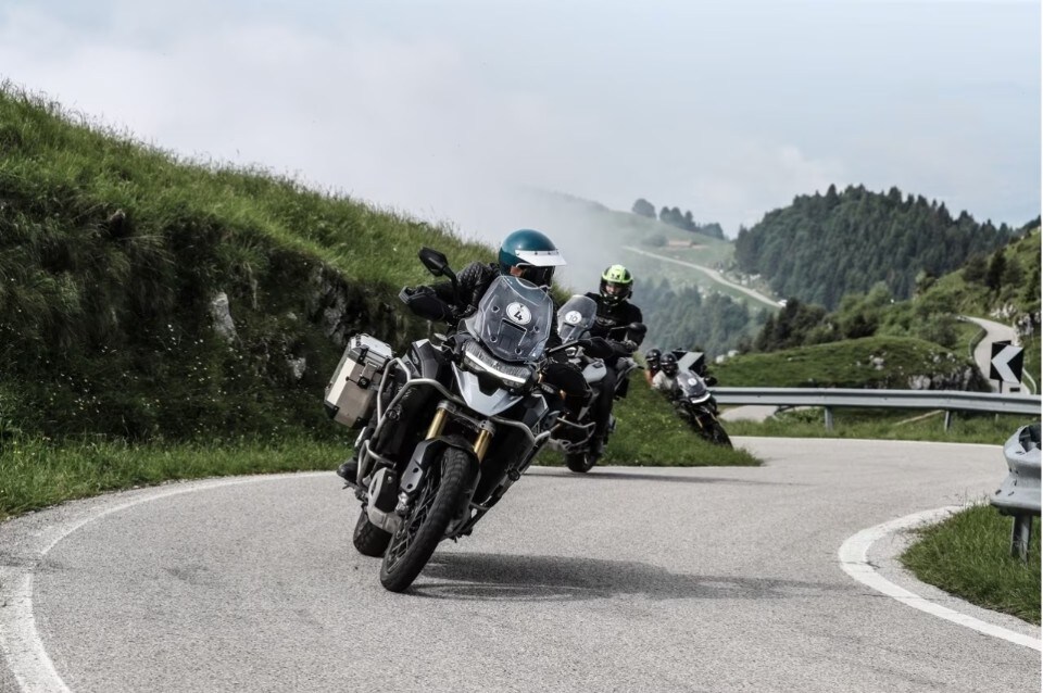 Triumph Adventure Experience: torna il divertimento in Val Trebbia