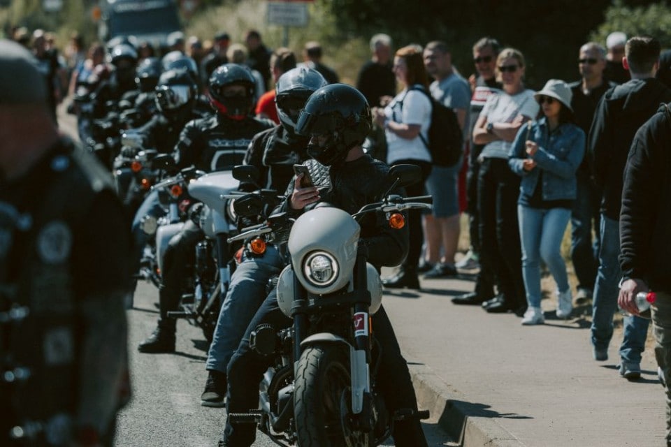 Ma cosa ci sarà mai di bello in una fabbrica di accessori?