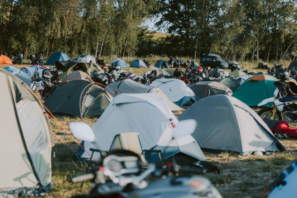 Ma cosa ci sarà mai di bello in una fabbrica di accessori?