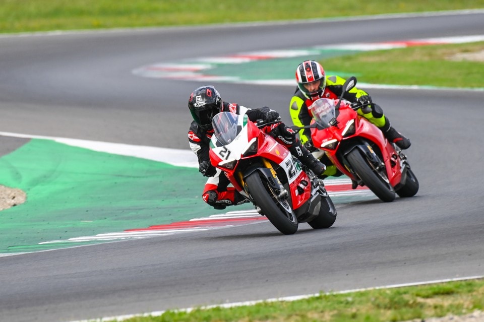 Ducati Riding Experience: aperte le iscrizioni per la stagione 2024