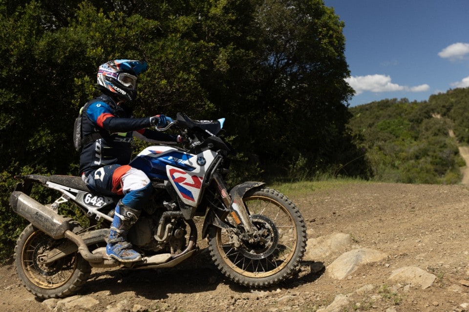 BMW F 900 GS al Motorally: il ballo della debuttante