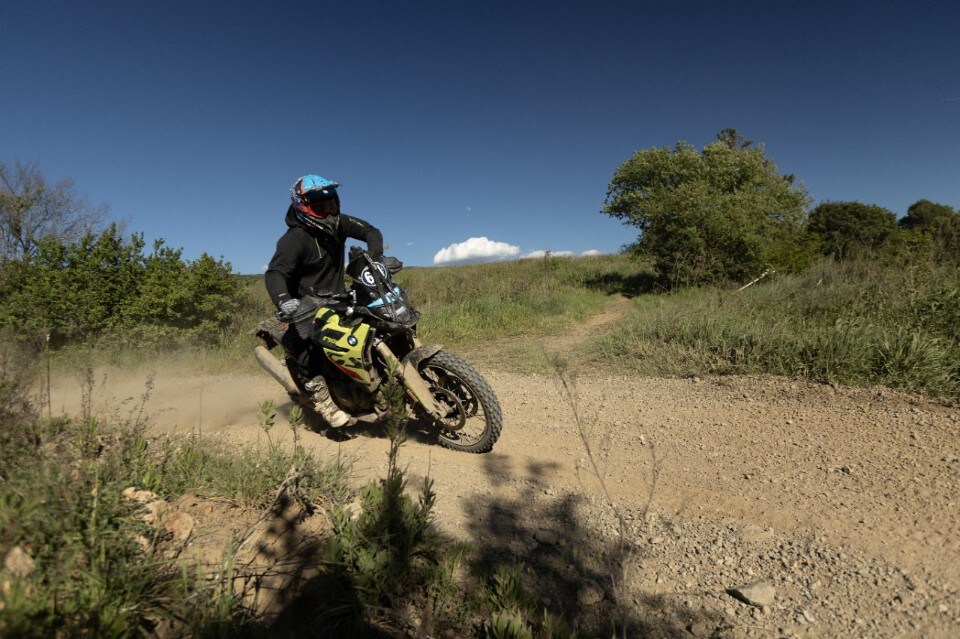 BMW F 900 GS al Motorally: il ballo della debuttante
