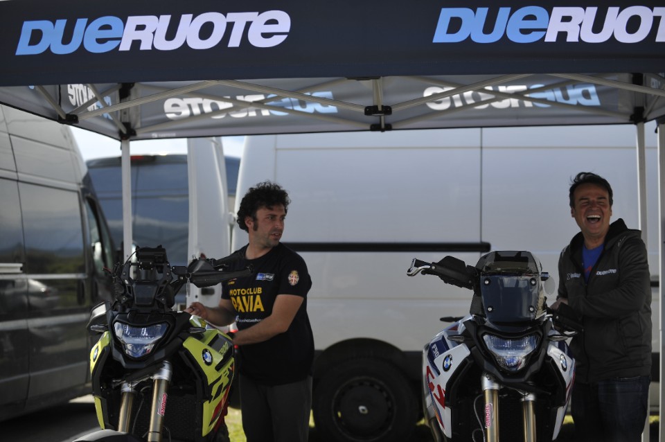 BMW F 900 GS al Motorally: il ballo della debuttante