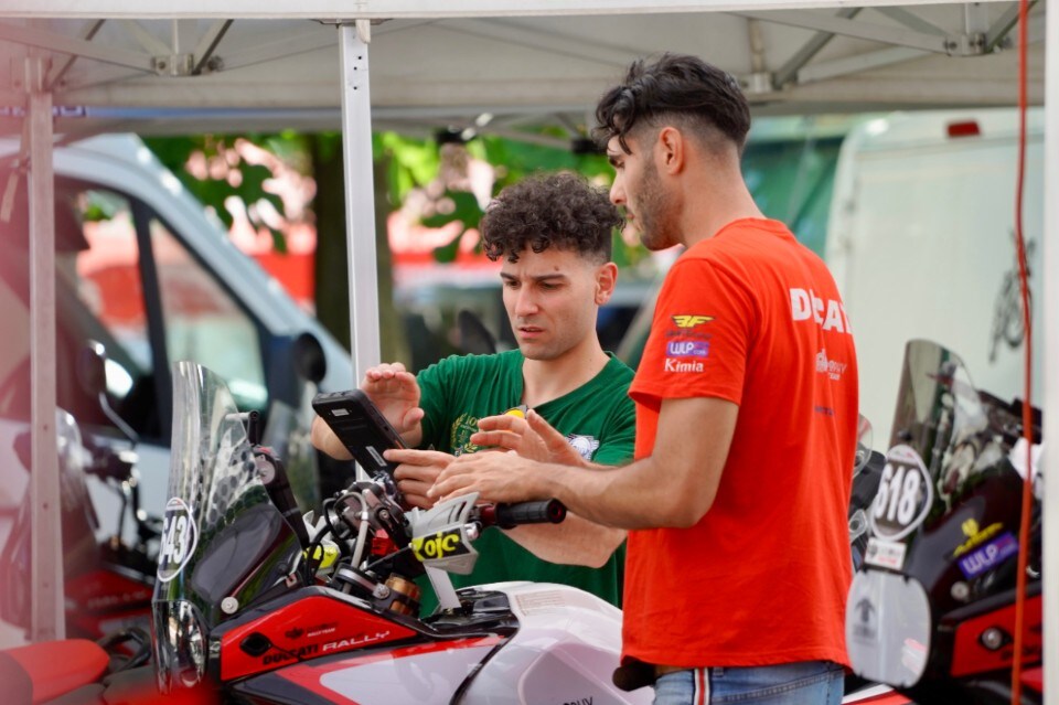 Dueruote aggiunge sotto il suo tendone Ducati: una prima volta quasi da podio