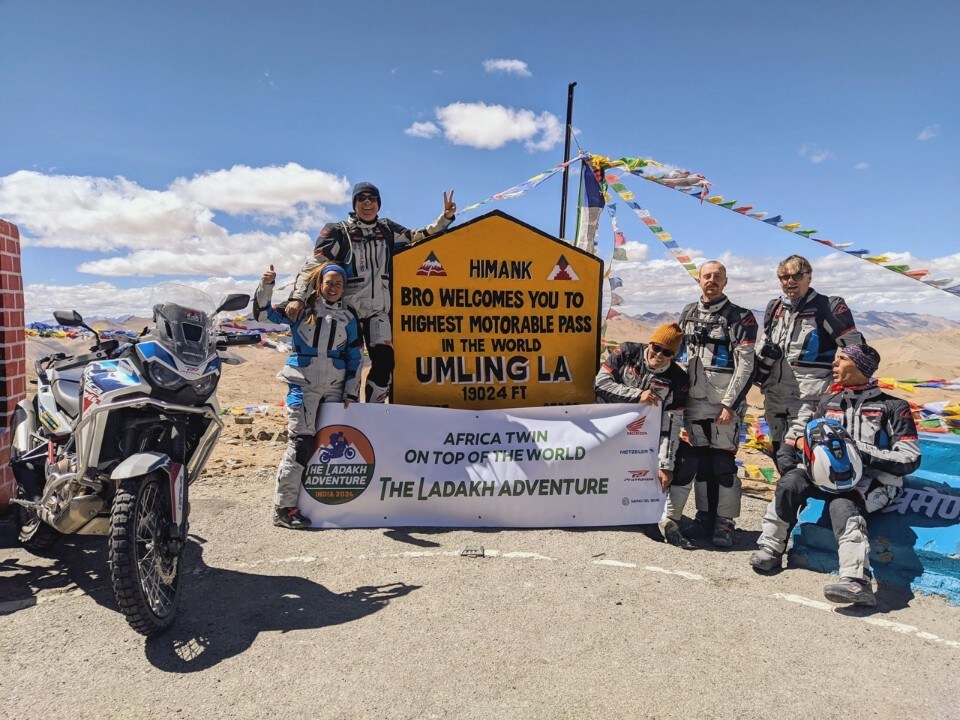 Africa Twin sul tetto del mondo: il viaggio in moto in Himalaya +VIDEO+