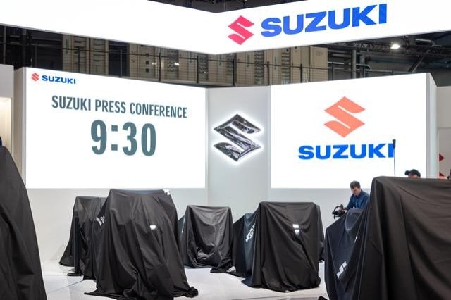 Suzuki ad EICMA con le novità 2025: racing, futuro sostenibile e nuove livree