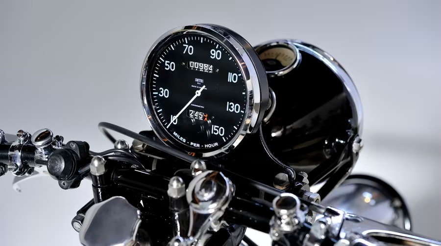 Come si è evoluta la strumentazione delle motociclette?