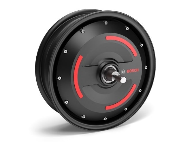 La moto nel 2035 secondo Geoff Liersch (Bosch): ancora a benzina, connessa e con molti più ARAS