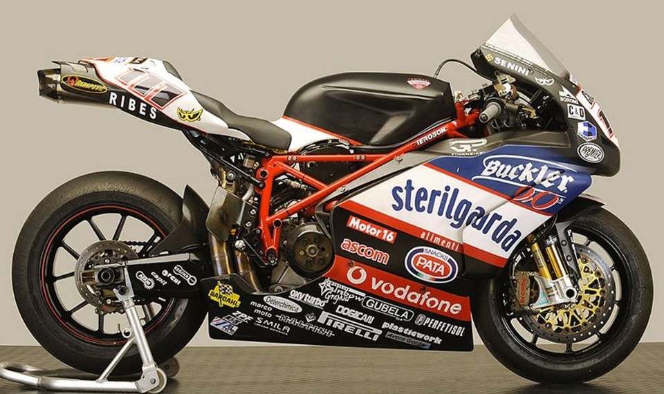 Le moto sportive di Ducati: dalla GT 750 dei primi anni Settanta alla Panigale V2