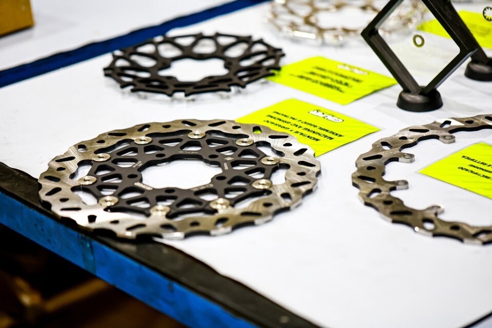 Galfer Floatech Road: come nasce e come va il nuovo disco freno dell’azienda spagnola +VIDEO