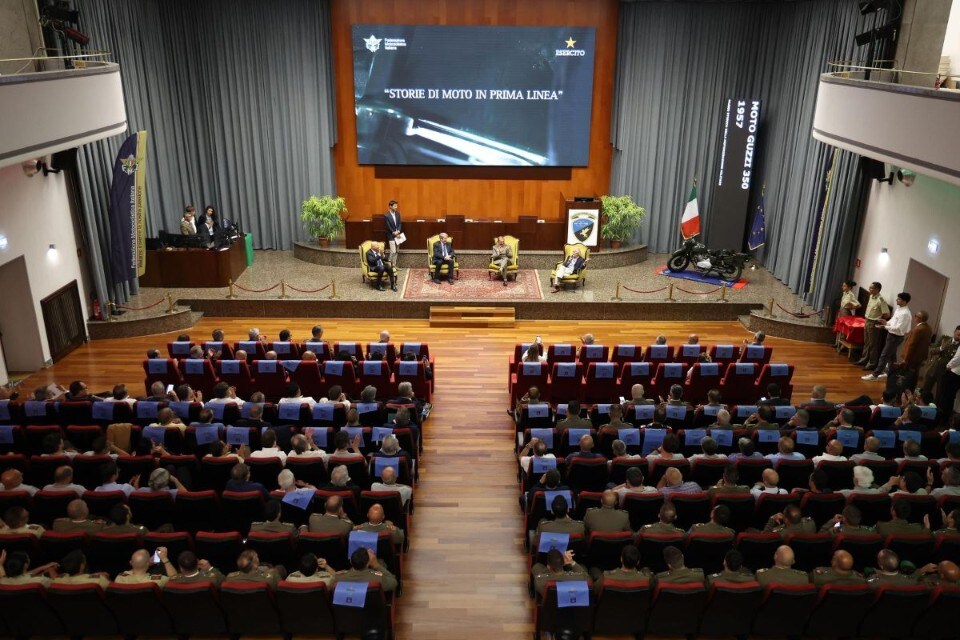 Registro storico FMI: la moto "numero 300mila" è una Moto Guzzi dell'esercito