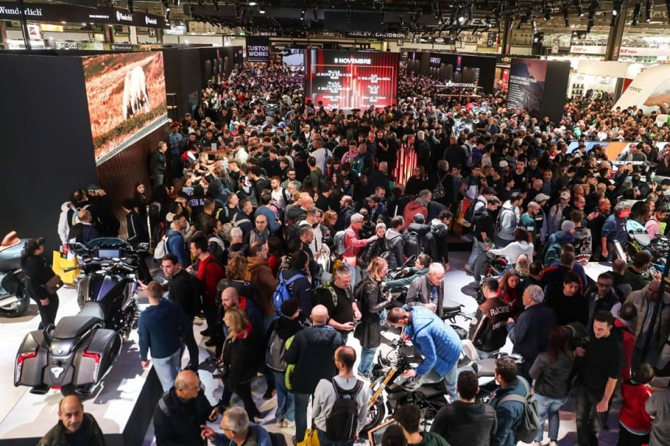 EICMA 2025: posti auto gratuiti e tariffe speciali per chi arriva in treno