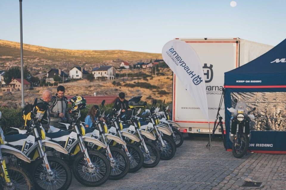 Husqvarna Trek 2025: adventouring alla scoperta del Portogallo
