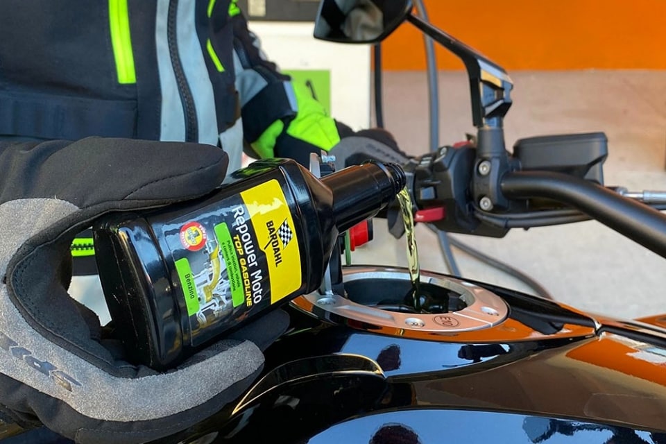 Bardahl Top Gasoline Repower Moto: un nuovo additivo per ripulire gli impianti di alimentazione