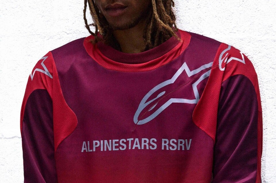 Alpinestars RSRV Altered Forms: abbigliamento moto che diventa moda