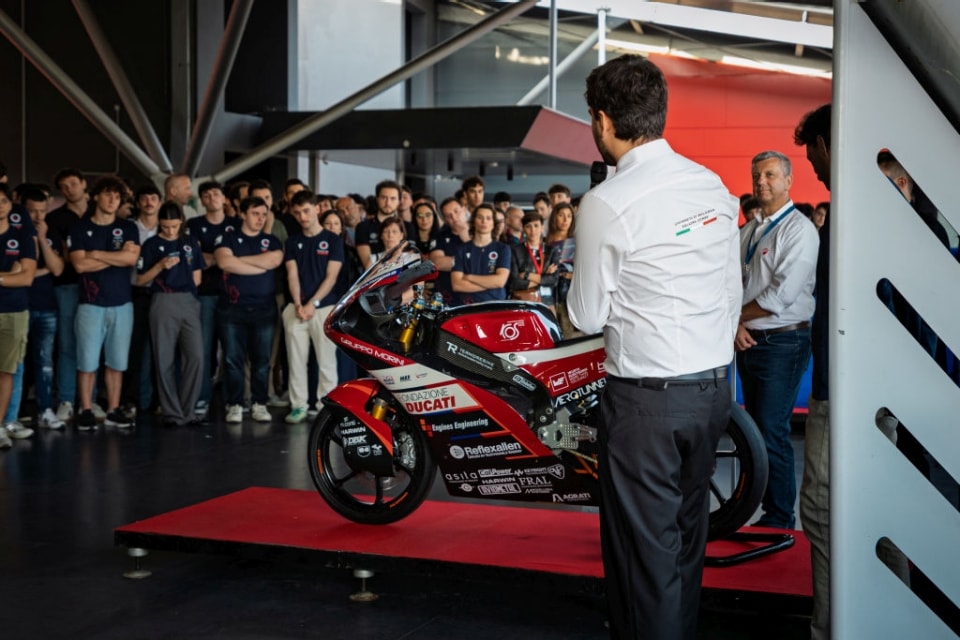 Motostudent 2025: l’Università di Bologna e Ducati vincono la MotoGP degli studenti