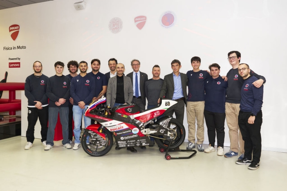Motostudent 2025: l’Università di Bologna e Ducati vincono la MotoGP degli studenti
