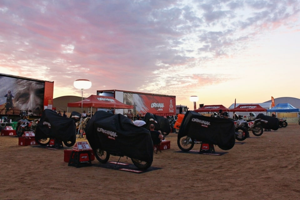 Dentro la Dakar: vivere la gara più dura del mondo dall’interno