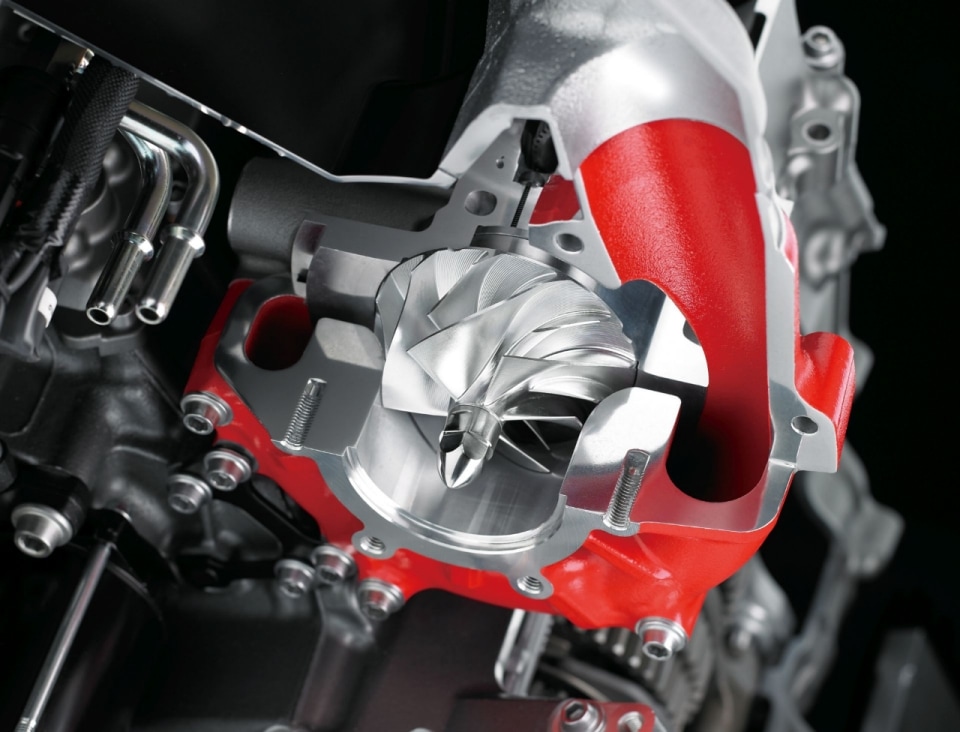 Altro che elettrico: il futuro dei motori moto è appena iniziato