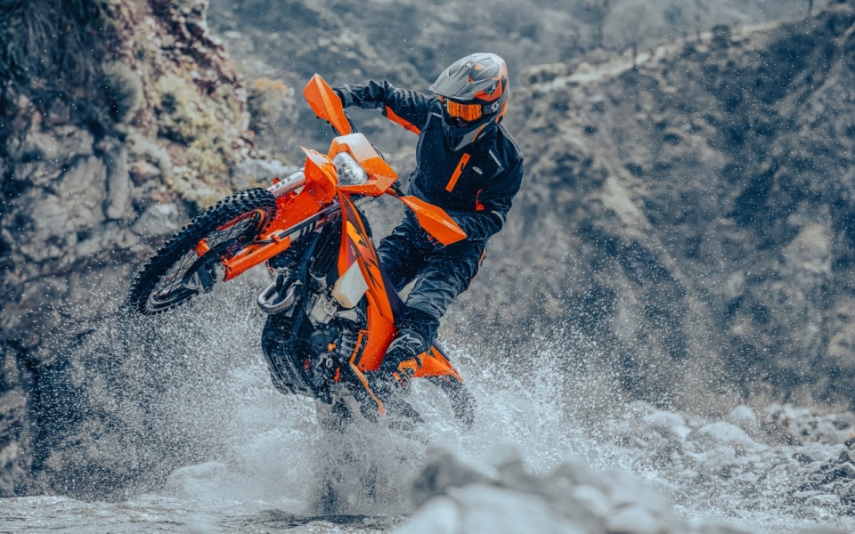KTM: il salto nel vuoto