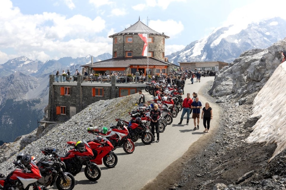 MV Agusta e Dainese vi aspettano a Livigno per il Raduno 2026
