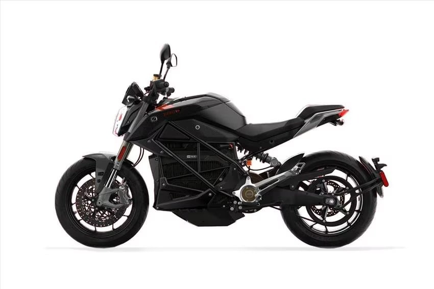 Promozioni di luglio: Zero Motorcycles rimborsa la patente a chi passa all’elettrico