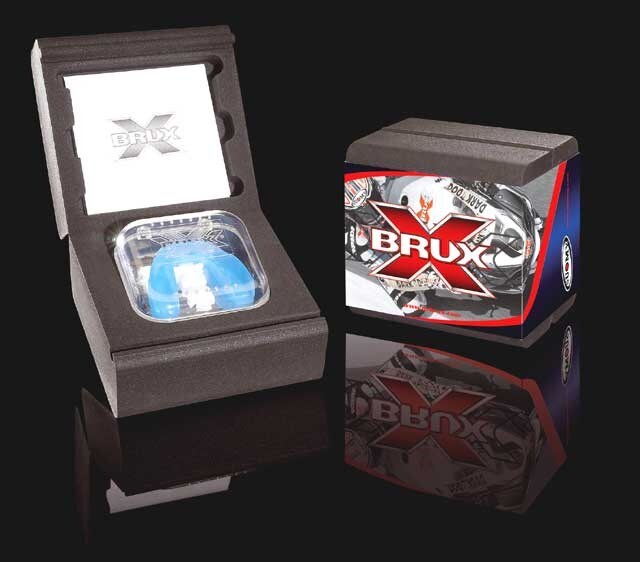 Suomy distribuisce Brux