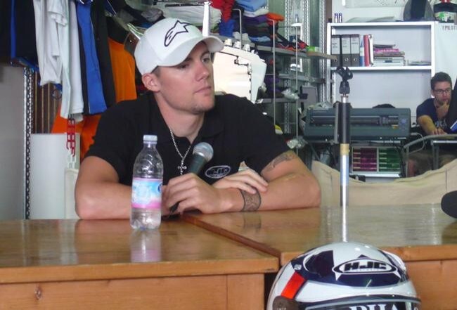 HJC: Spies e la sua "Replica"