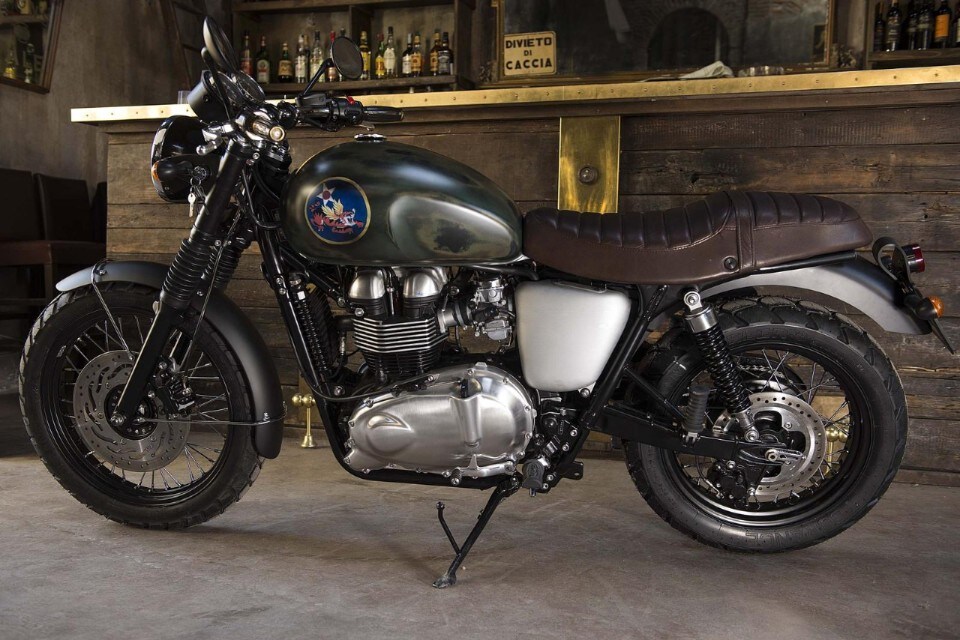 Triumph e Avirex: 10 pezzi nel segno di McQueen