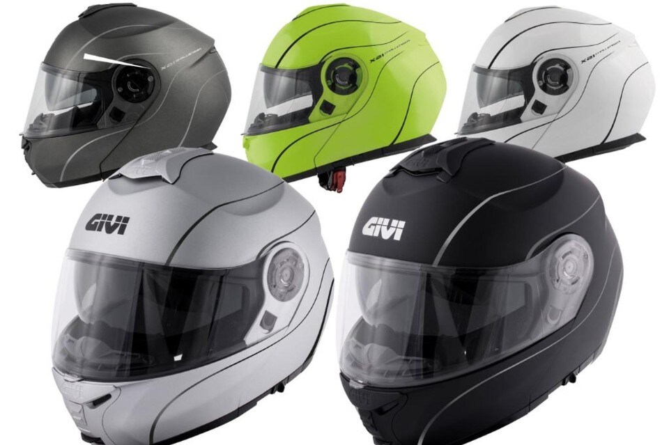 Givi X.21 Challenger, il modulare che strizza l'occhio al budget