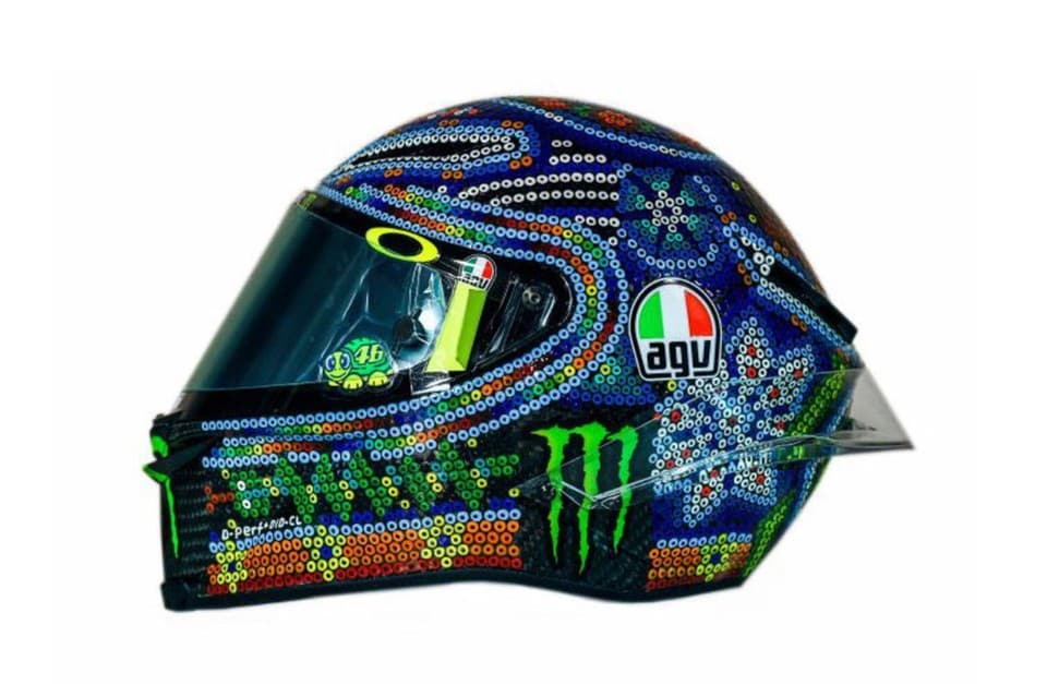 Valentino Rossi, ecco il nuovo casco per i test della MotoGP