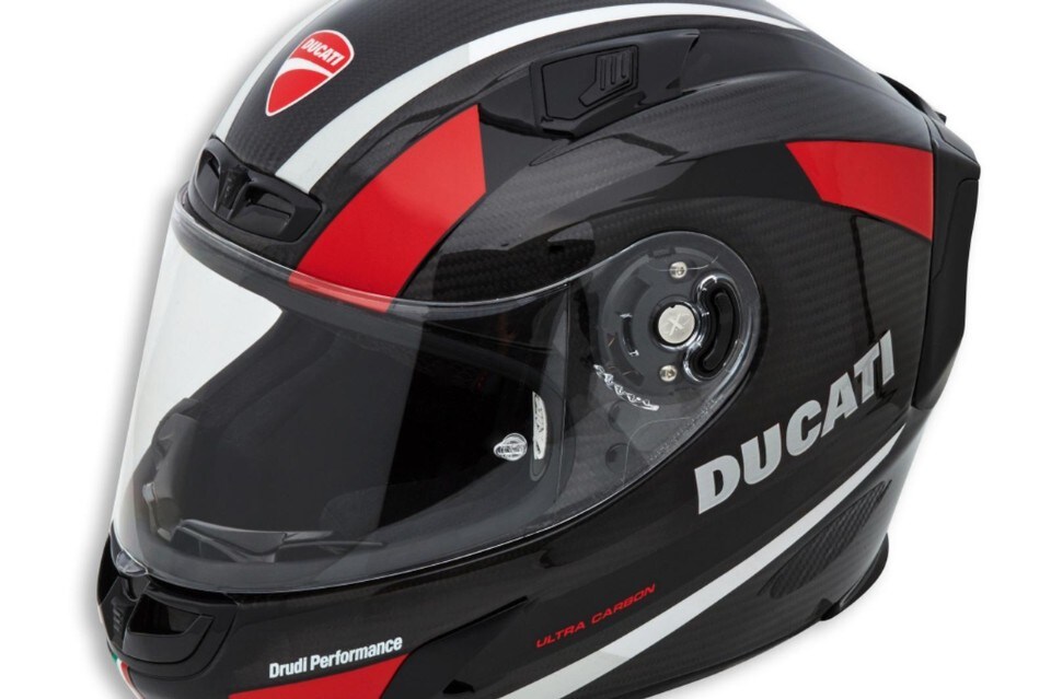 Nolan: due nuovi caschi per Ducati