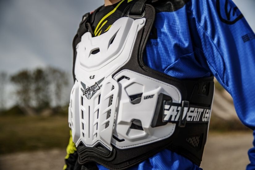 LE PETTORINE OMOLOGATE 2020 - Scopriamo la Regola e il modello LEATT 4.5