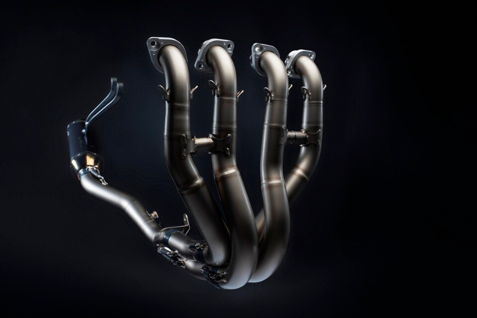 Akrapovič festeggia i suoi 30 anni con uno scarico in Edizione limitata 