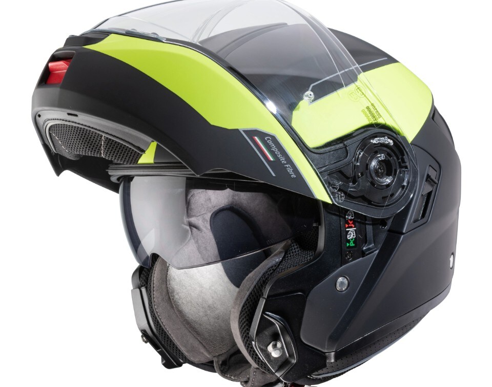 Caberg LEVO, per il mototurista più esigente