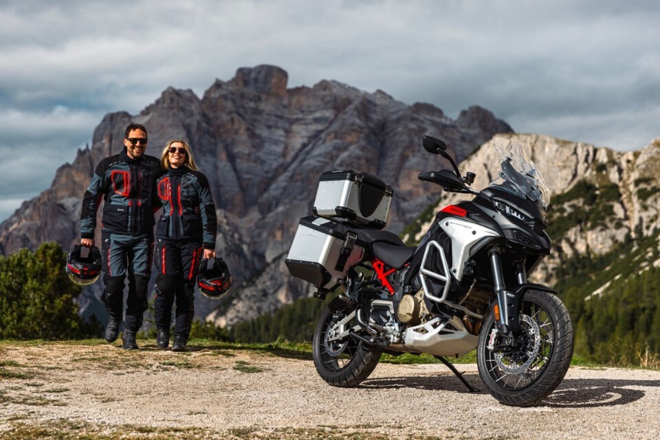 Ducati: la collezione di abbigliamento 2023