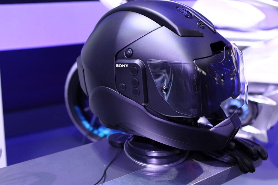 Casco con realtà aumentata: Yamaha ci crede