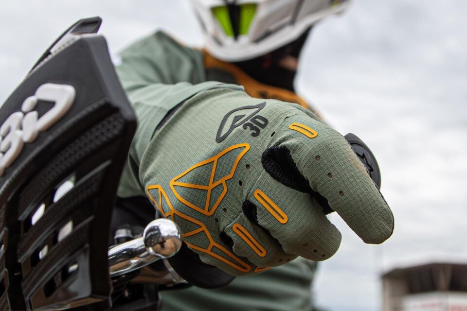 Nuovo completo off-road Acerbis X-Flex 2.0
