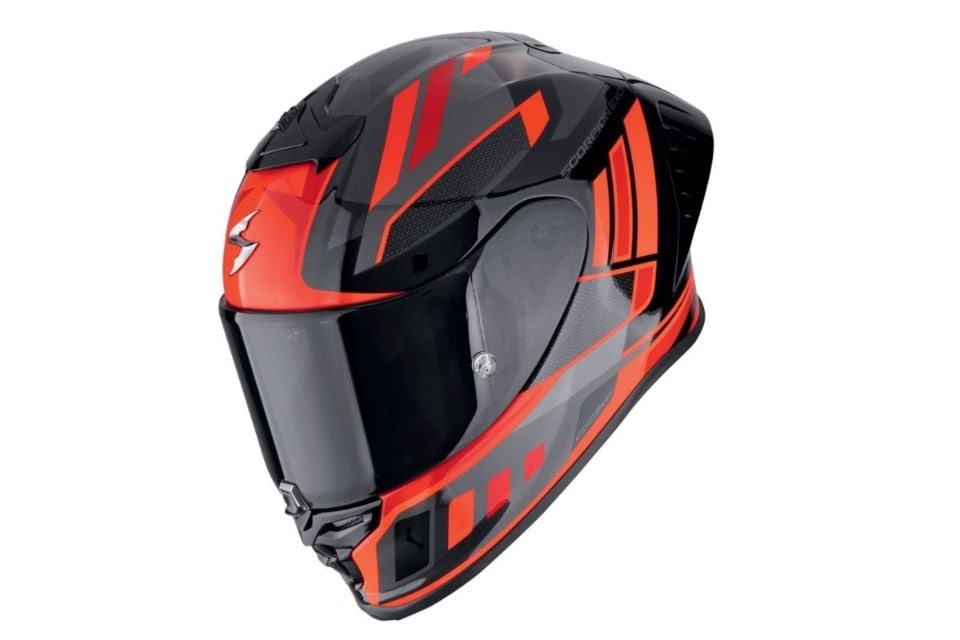 Nuovo Scorpion EXO R1 EVO II AIR, la tecnologia al servizio della velocità