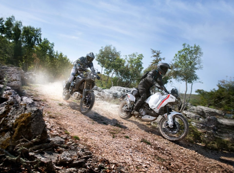 Held: i nuovi completi per l’adventouring Tamarack e Omberg