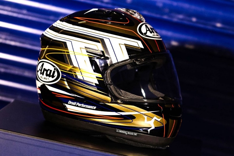 Arai svela il nuovo RX-7V Evo Isle of Man TT 2026 Limited Edition